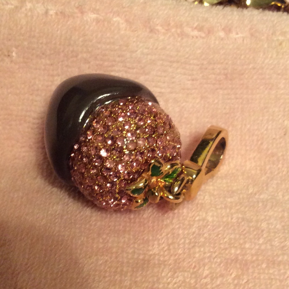 Chocolate-Dipped Pink-Ice Crystal Strawberry Charm