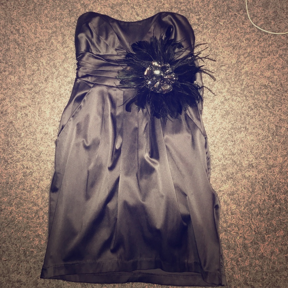 Feather dress