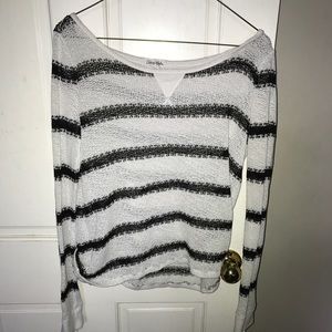 Aeropostale black and white striped sweater