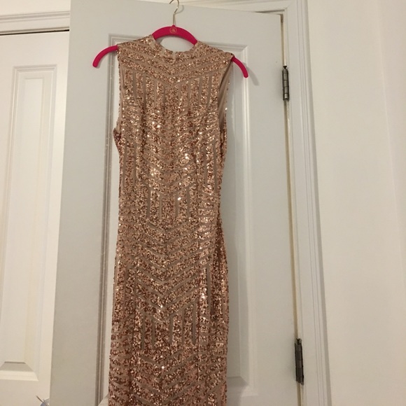 Chic Couture Sequin Dress. - Picture 2 of 5