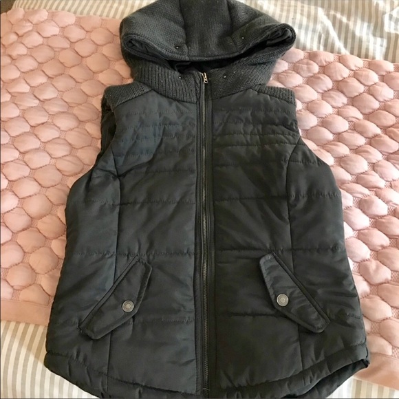 Aeropostale Jackets & Blazers - Aeropostale Puff Vest