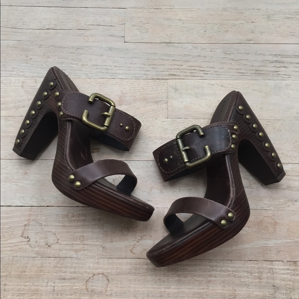 BCBGMAXAZRIA Heels!