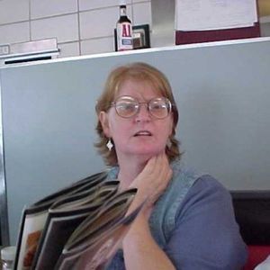 Meet your Posher, Paula