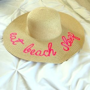 NWOT Trendy Eat Beach Sleep Beach Hat