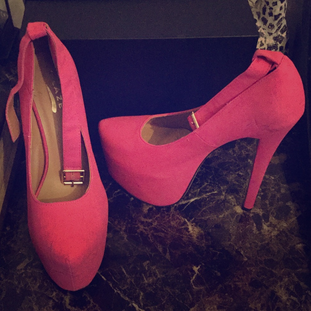 Set the night off in these heels!