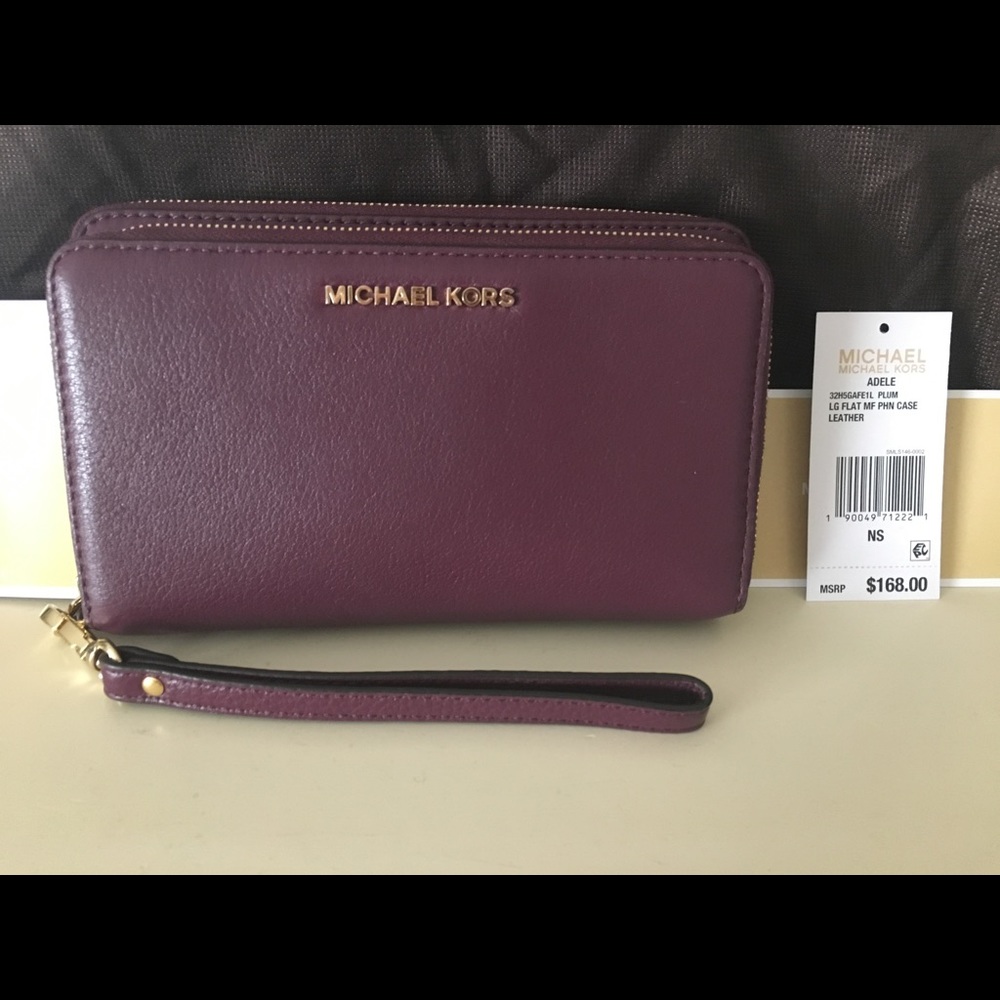MICHAEL Michael Kors Wristlet
