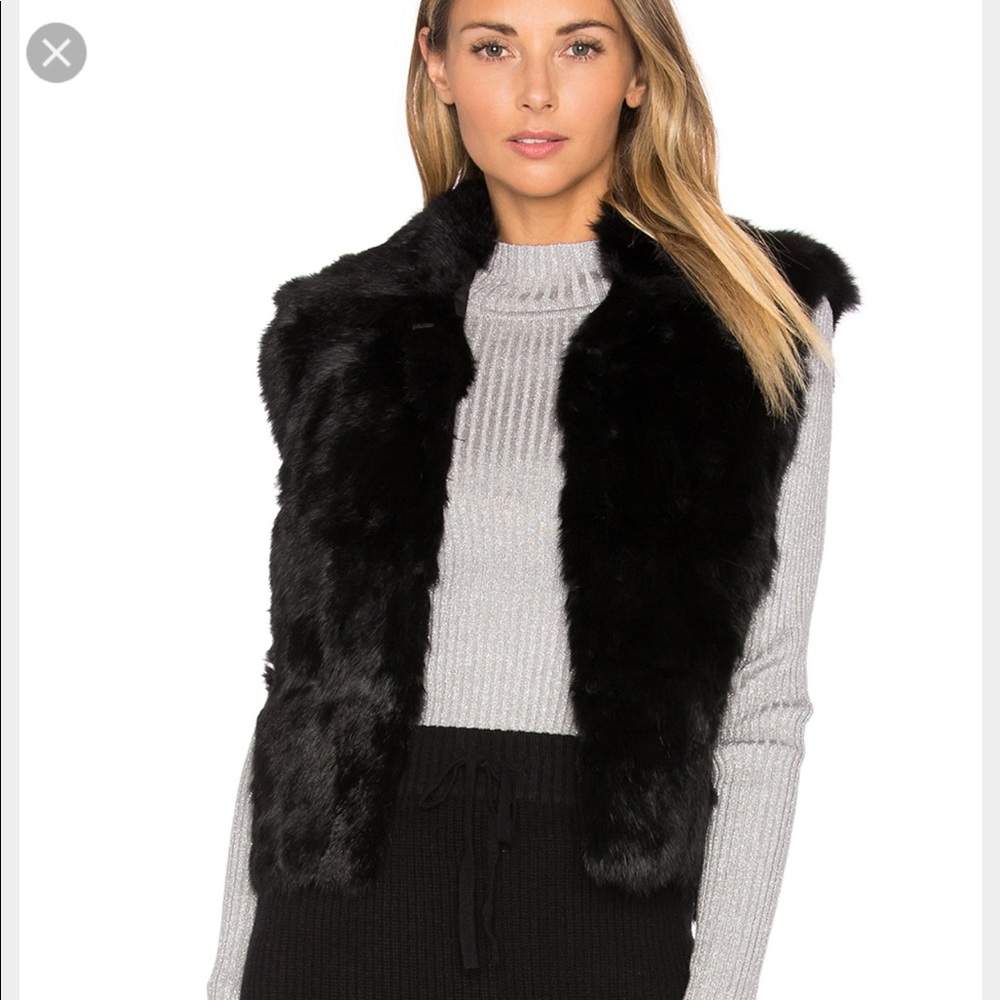 Adrienne Landau rabbit fur vest *short vest*