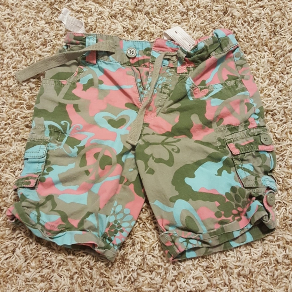 🚫 DONATED 🚫 Girls shorts