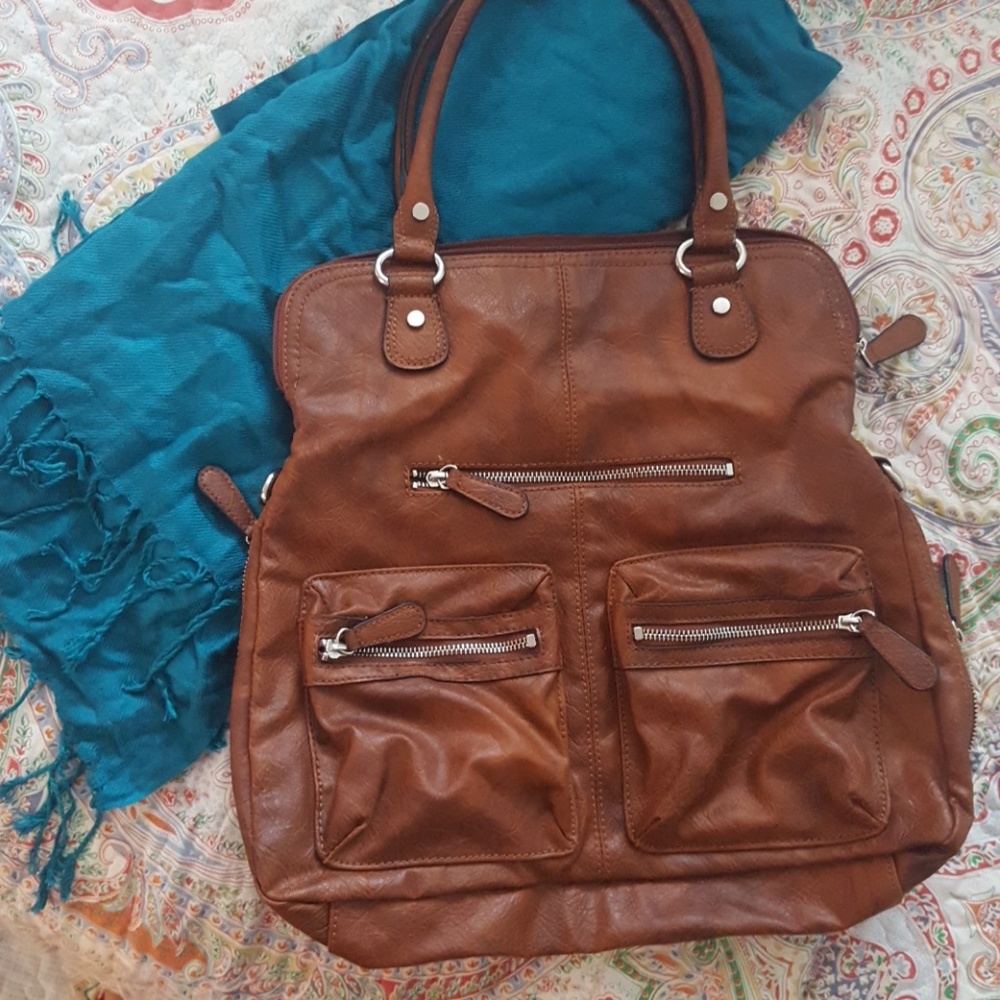 Style and Co faux leather purse