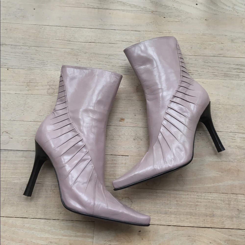 Nine West pink pointed boots!