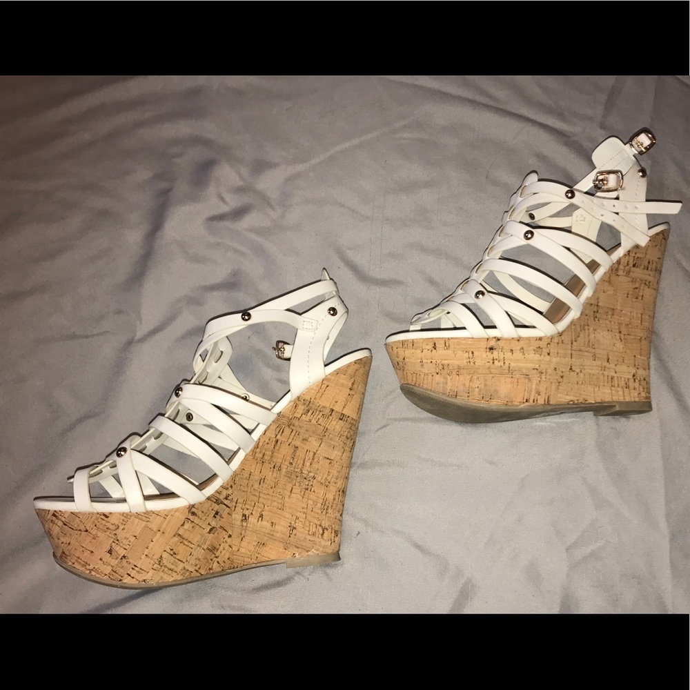 Cork wedges