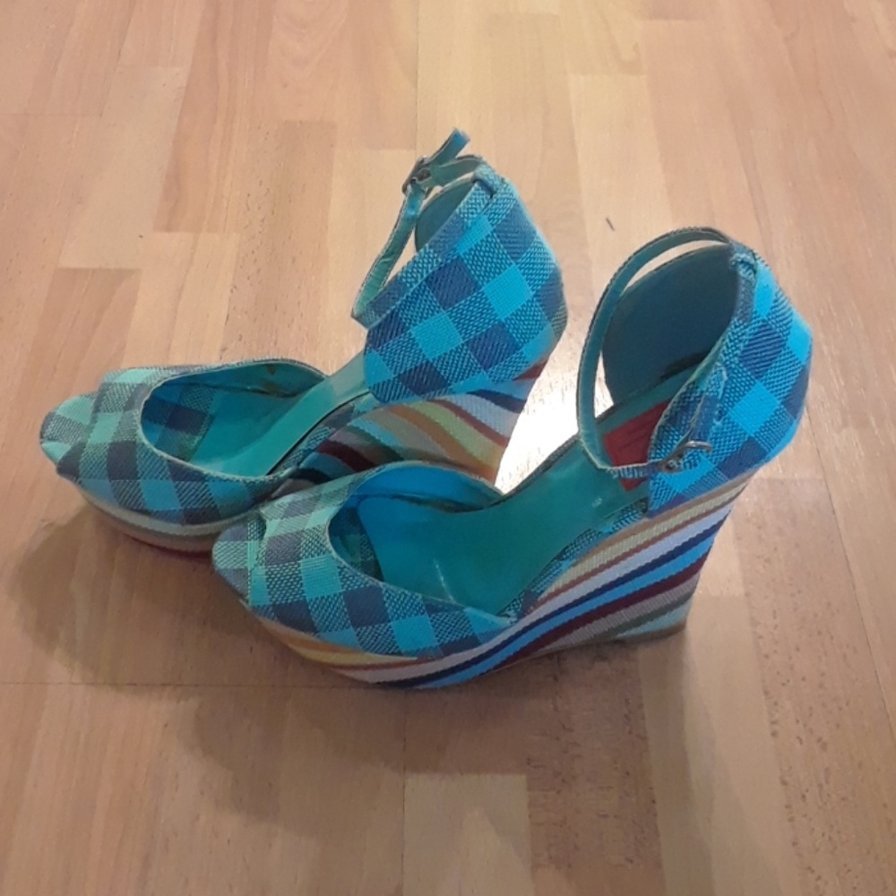 Shoes, wedges