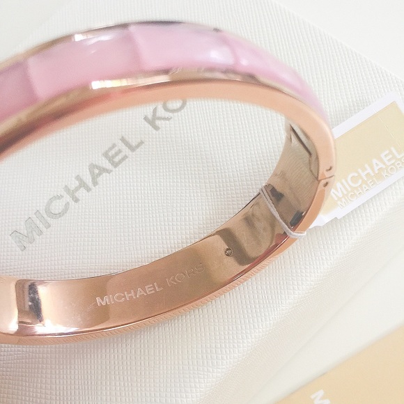 NWT Michael Kors hinge watch alignment bracelet - Picture 7 of 8