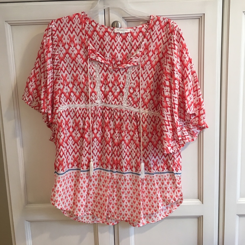 Short sleeve top