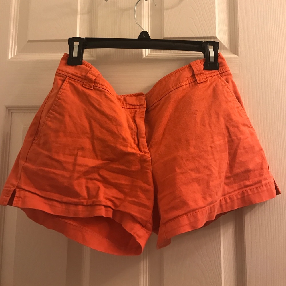 New York&Company coral shorts