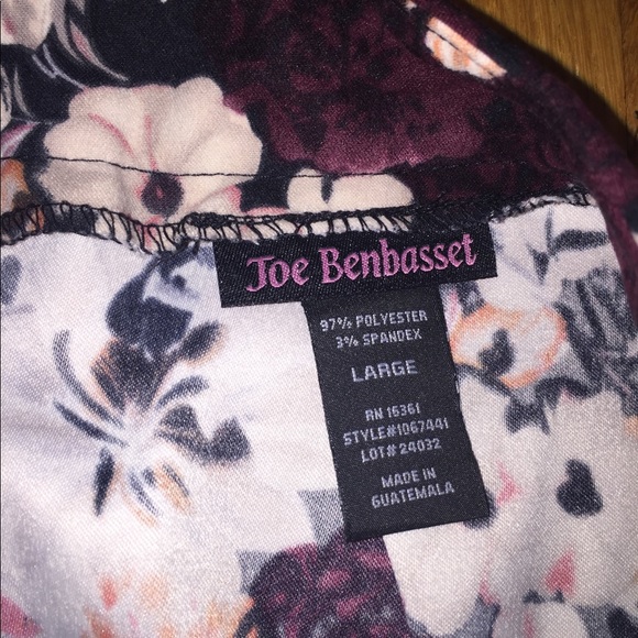 Floral skater style skirt. - Picture 2 of 4