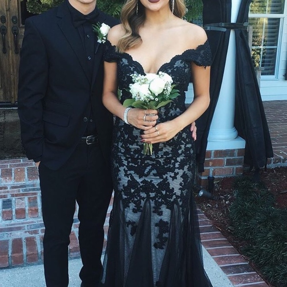 black lace prom/homecoming dress!