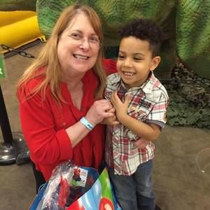 Meet your Posher, Leslie