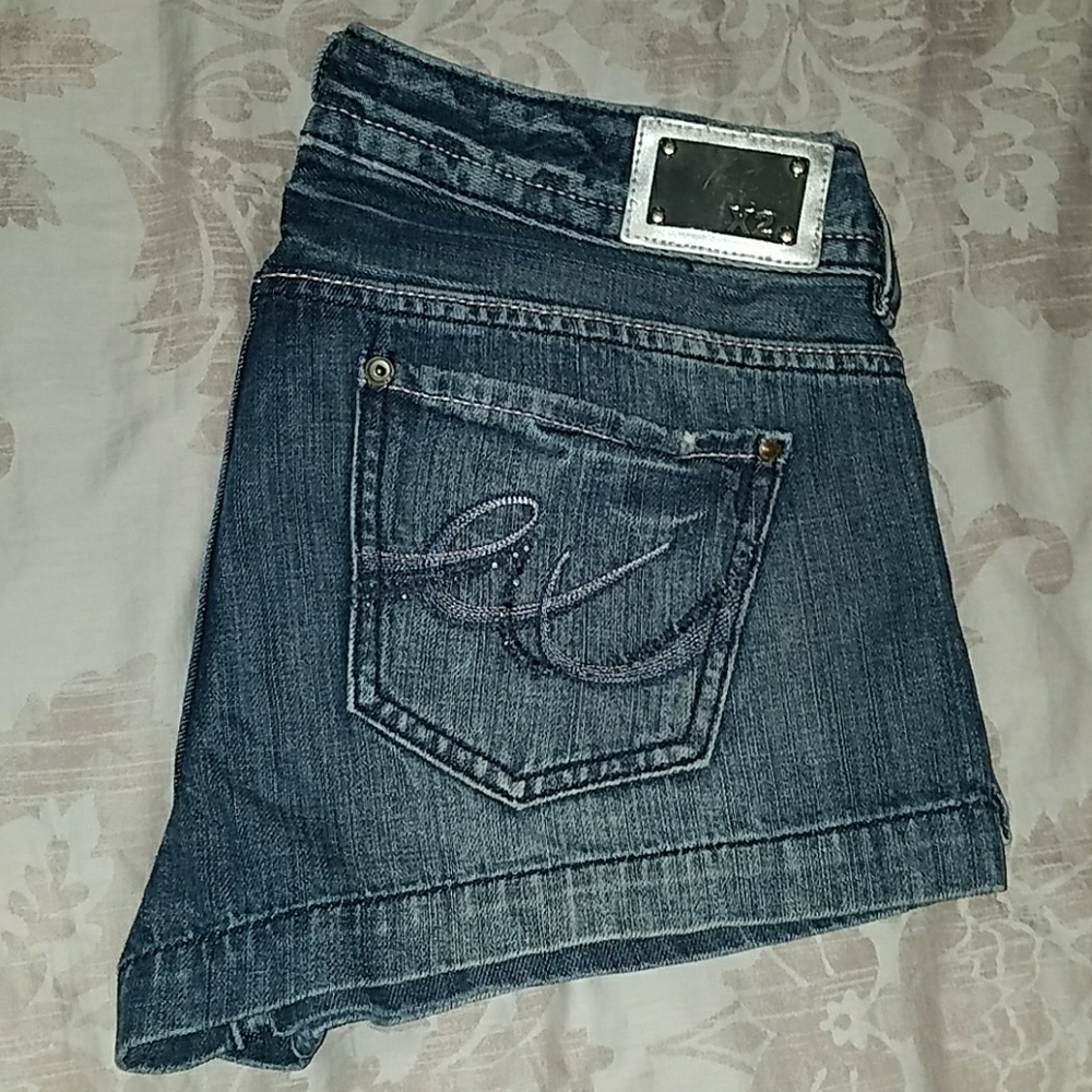Express Stella low cut jean shorts