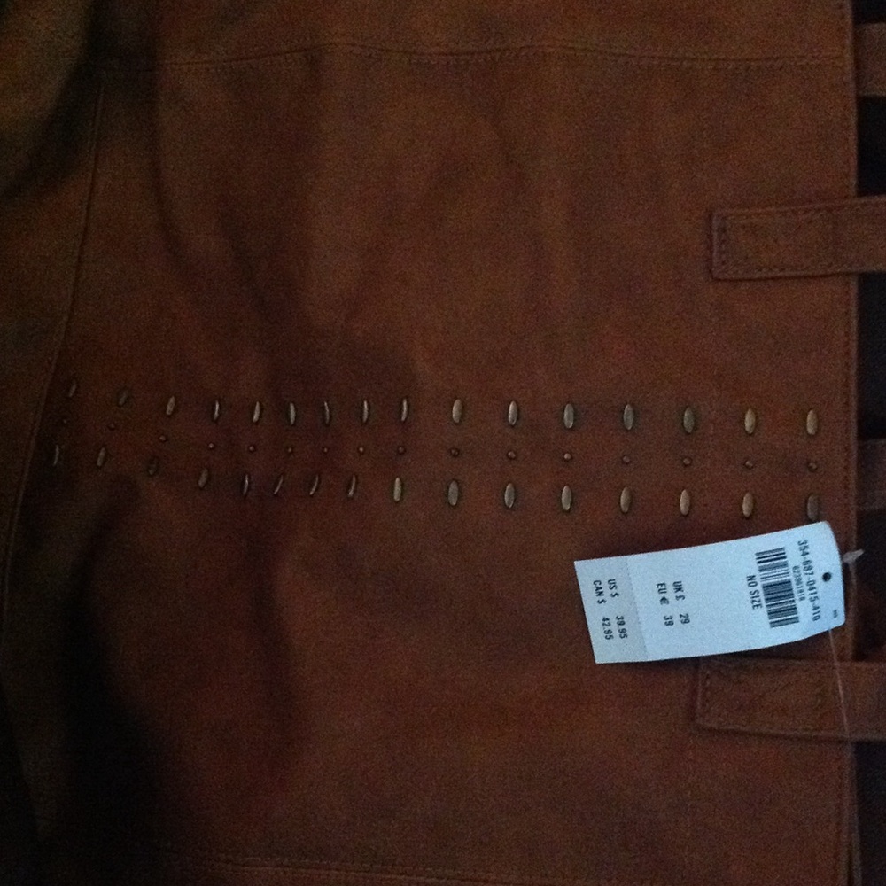 Handbags - Picture 2 of 4
