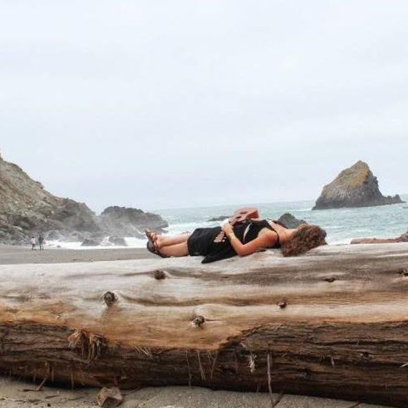 Meet your Posher, Ashleigh - Picture 1 of 1