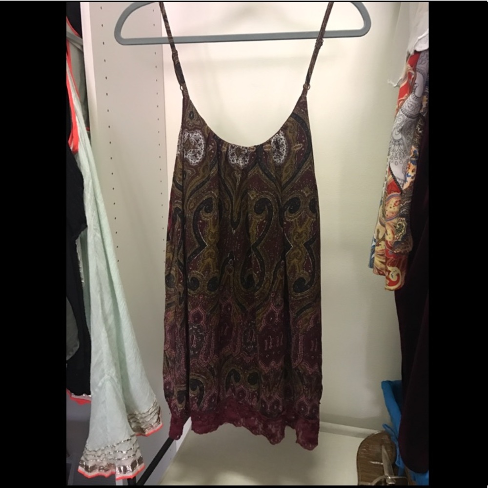 Tobi paisley shift dress