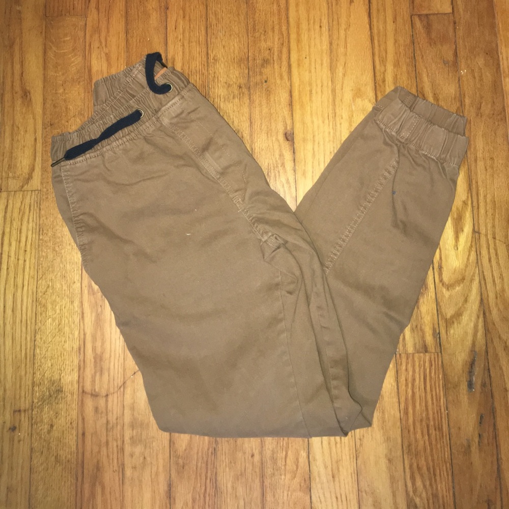Red camel Joggers