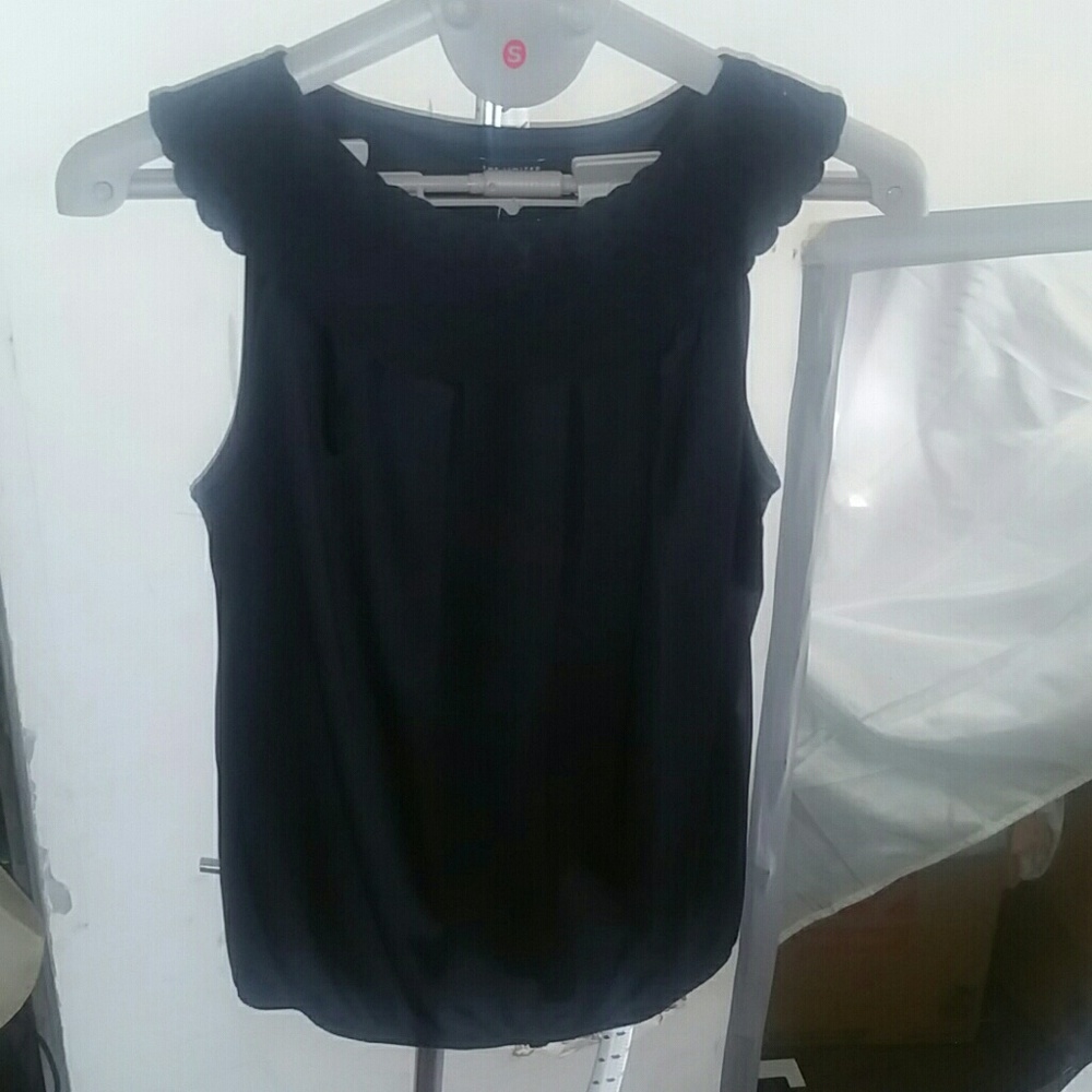 Black Sleeveless Blouse