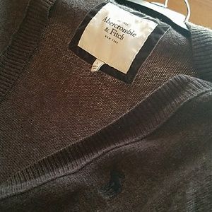 Abercrombie and Fitch cardigan soft, Large NWOT
