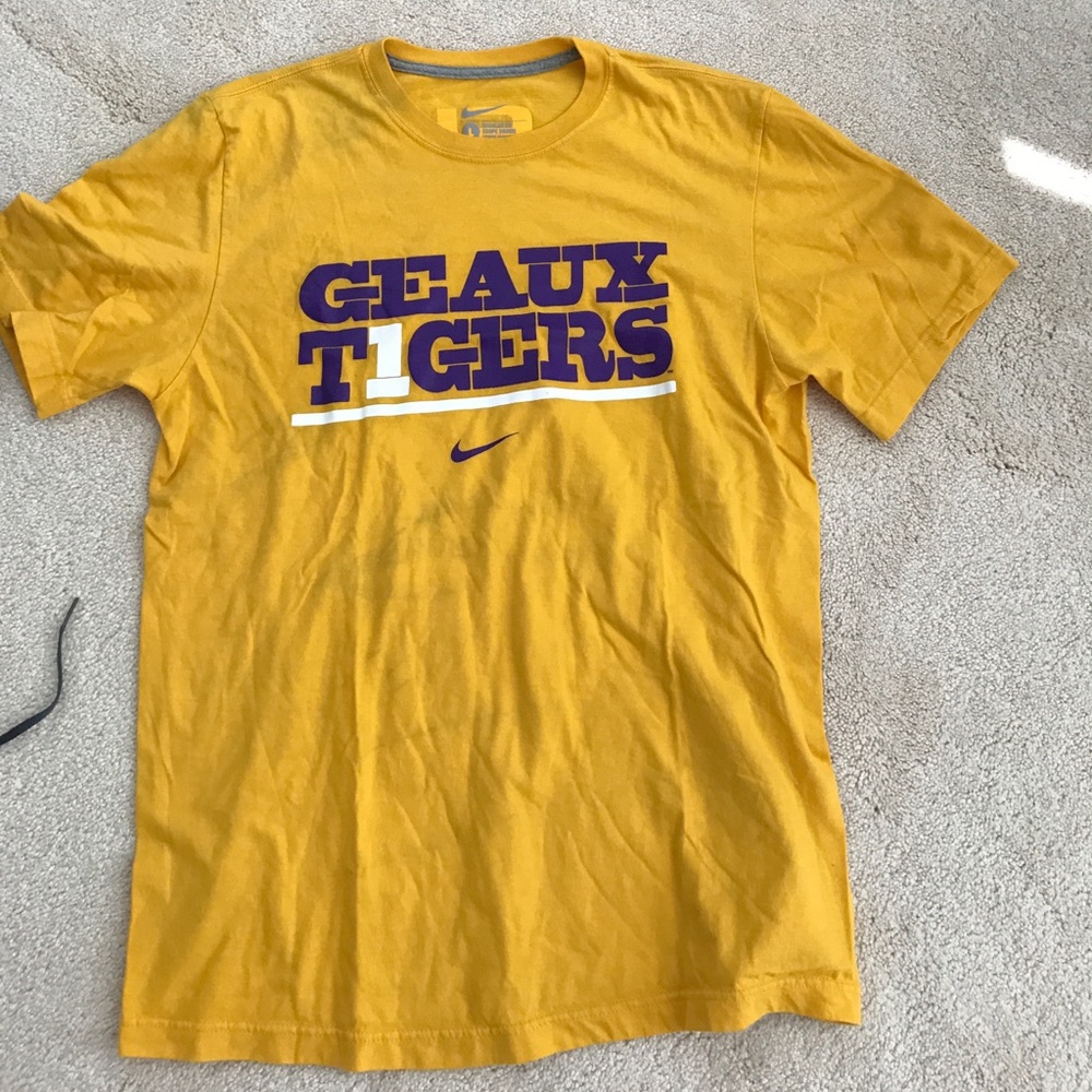 LSU tigers shirt