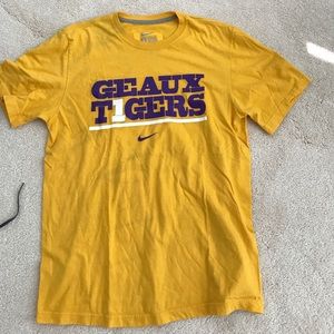 LSU tigers shirt