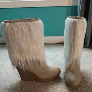 Fur boots