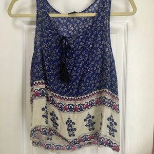 New w/o tags Wet Seal large navy  floral tank top