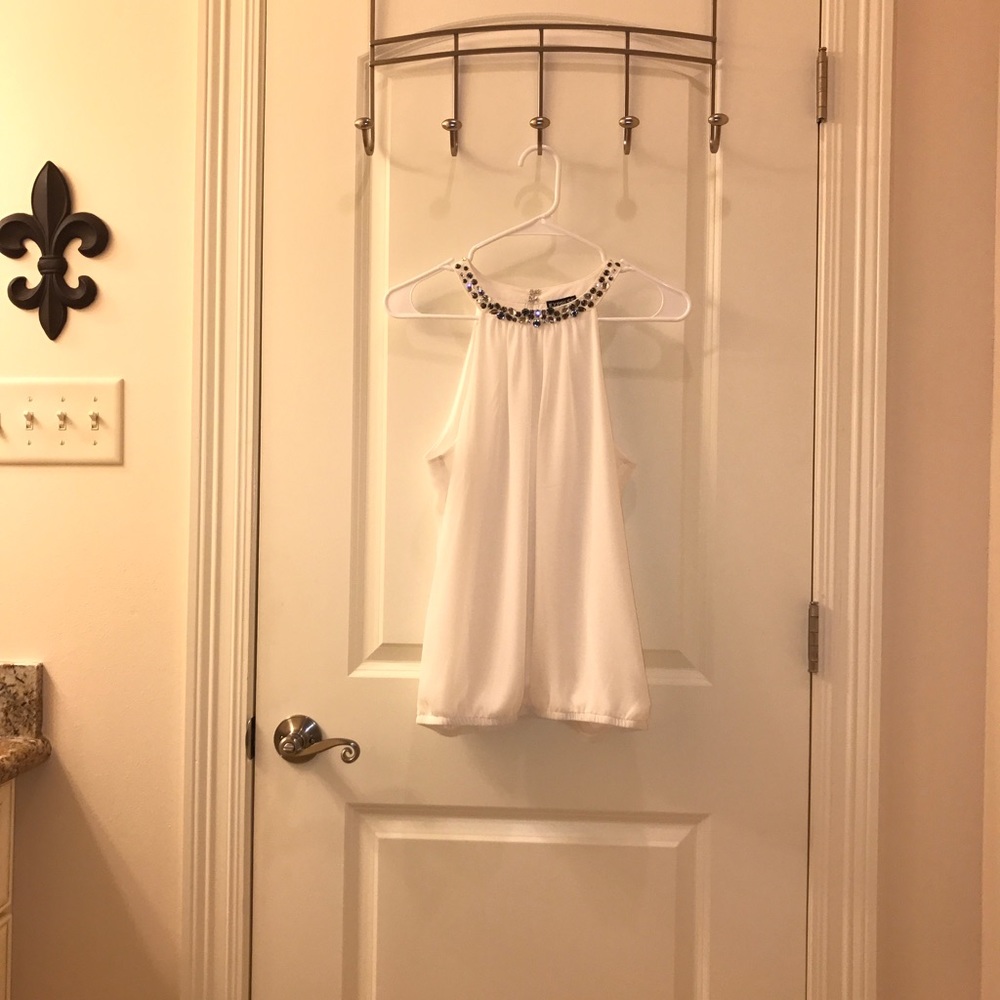 Express Chiffon Jeweled Neck Tank. Sz S.  Mint