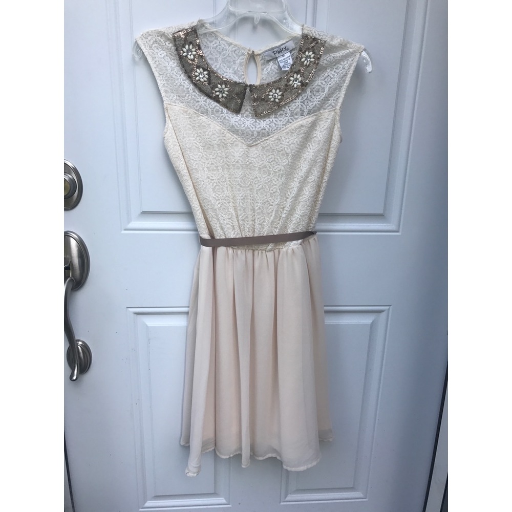 Cream lace collared dress