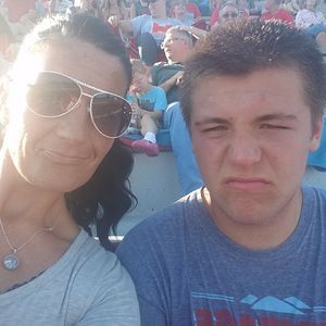 Meet your Posher, Leah