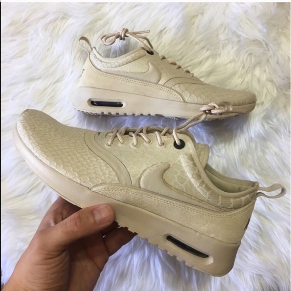 🔑BUY NOW SALE🔑 Nike Air Max Thea Ultra SE - Picture 2 of 8