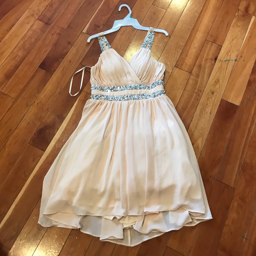 Blush juniors dress with 💎💎💎