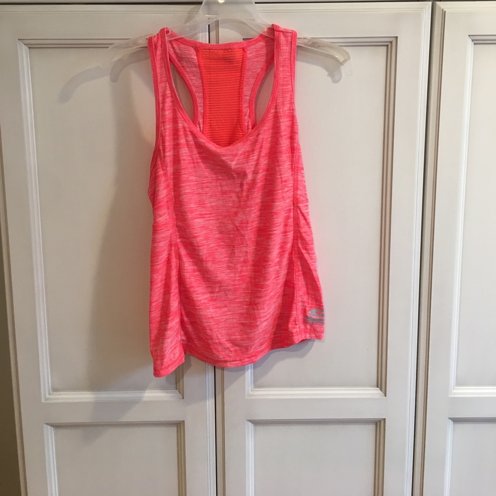 Sketchers workout tank top