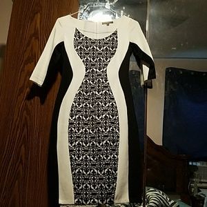 3/4 length sleeves color block dress