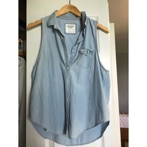 Abercrombie & Fitch Chambray Sleeveless Button Up
