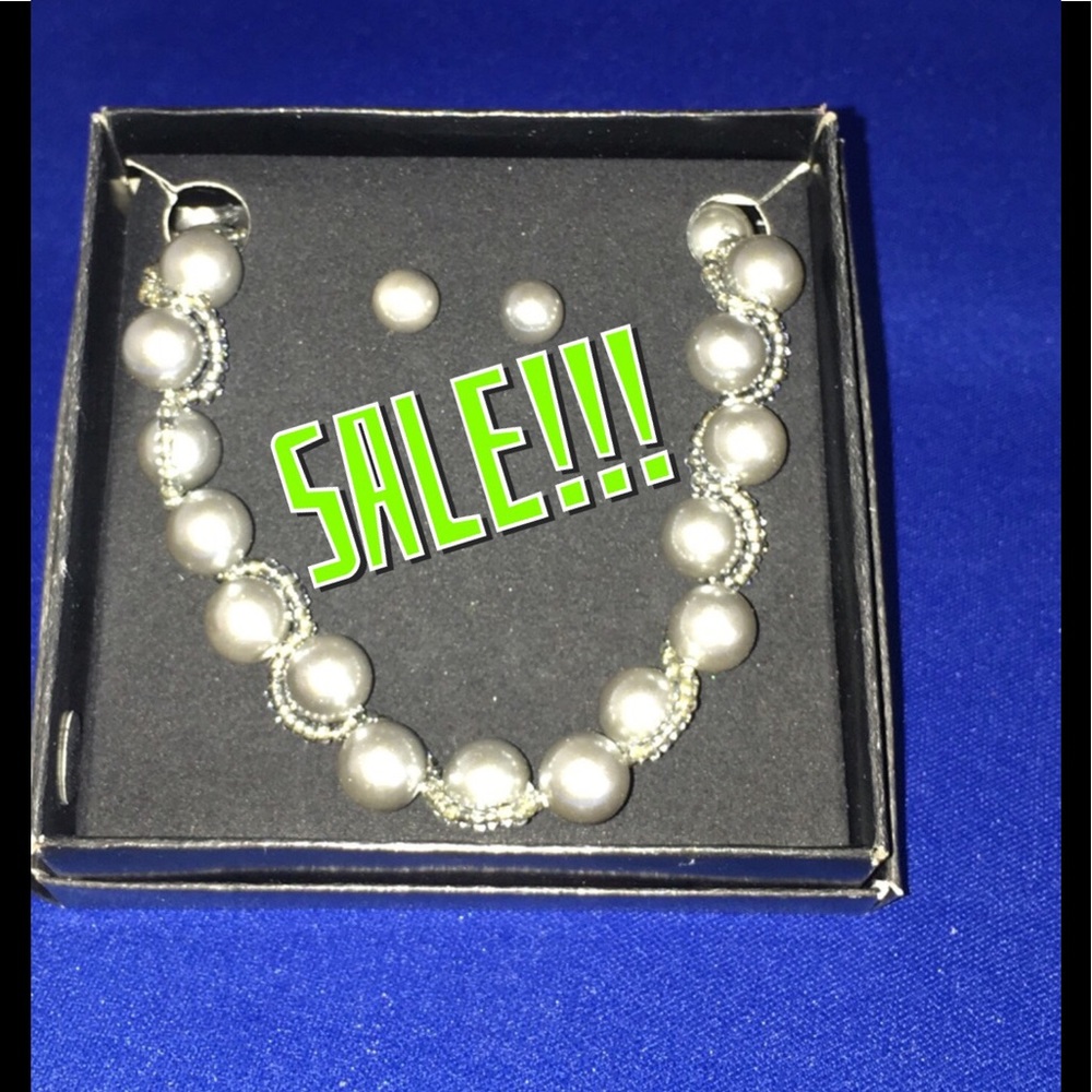 3 FOR $15                         2pc. Gray pearls
