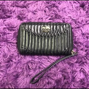 Coach - Maddison Gathered Leather Wristlet