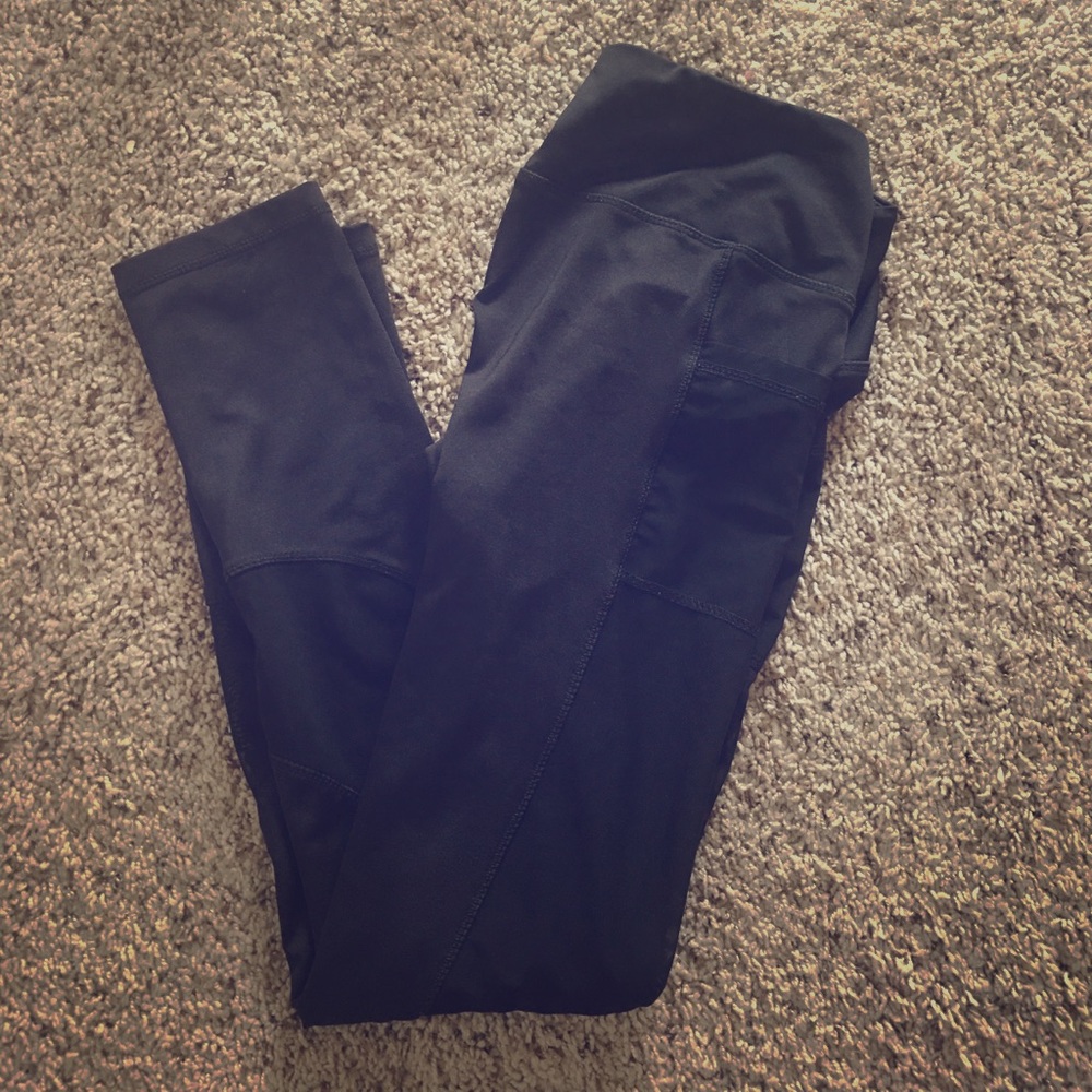 Therapy performance side mesh panel leggings-Black