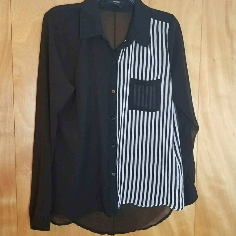 Black & White Button Up