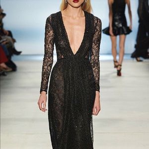 Long sleeve black dress. Cushnie et ochs lace gown