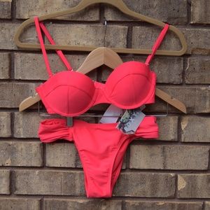 NWT coral pink Roxy bikini swimsuit