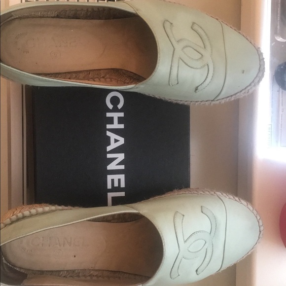 Authentic Chanel Espadrilles Size 41 - Picture 4 of 6