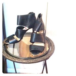 Jessica Simpson Heels