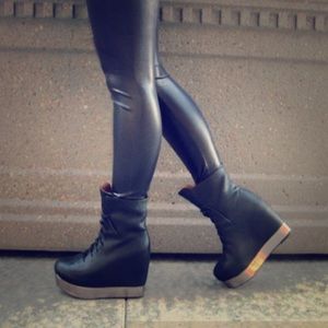 Jeffrey Campbell Back Off black
